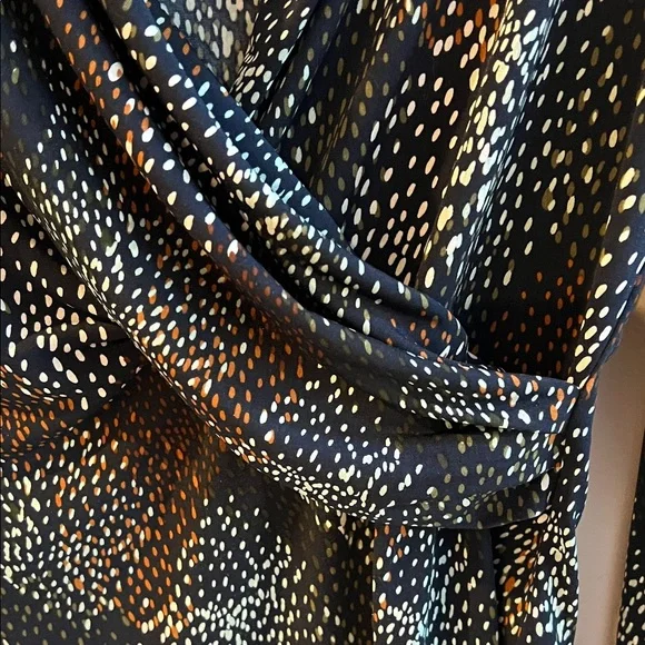 DKNY Black and White Speckle Wrap-Front Long Sleeve Top Bold Print Size M - Picture 3 of 5